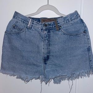 Vintage Levi’s 900 Series Shorts